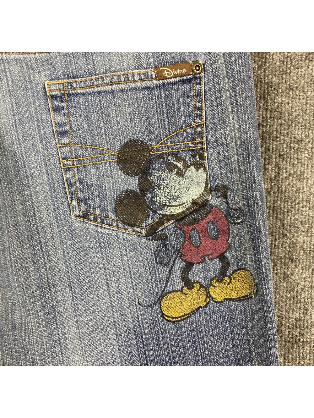 Disney Womens Size 12 Mickey Mouse Back Pocket Bootcut Med Wash Denim Blue Jeans